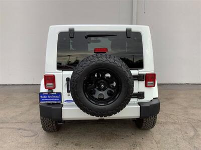 2013 Jeep Wrangler Sahara - Photo 5 - Crest Hill, IL 60403