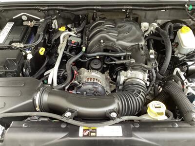 2013 Jeep Wrangler Sahara   - Photo 50 - Crest Hill, IL 60403