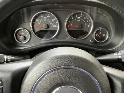 2013 Jeep Wrangler Sahara   - Photo 19 - Crest Hill, IL 60403