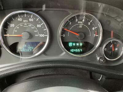 2013 Jeep Wrangler Sahara   - Photo 23 - Crest Hill, IL 60403