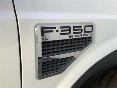 2008 Ford F-350 XL - Photo 35 - Crest Hill, IL 60403
