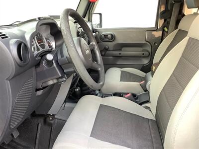 2010 Jeep Wrangler Sport - Photo 17 - Crest Hill, IL 60403