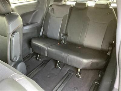 2024 Toyota Sienna XSE 7-Passenger   - Photo 29 - Crest Hill, IL 60403