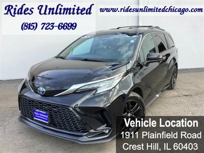 2024 Toyota Sienna XSE 7-Passenger   - Photo 1 - Crest Hill, IL 60403