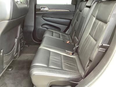 2012 Jeep Grand Cherokee Laredo   - Photo 24 - Crest Hill, IL 60403