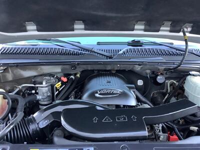 2005 Chevrolet Tahoe LS   - Photo 75 - Crest Hill, IL 60403