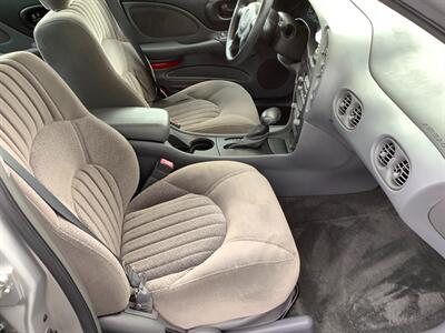 2003 Pontiac Bonneville SE - Photo 19 - Crest Hill, IL 60403