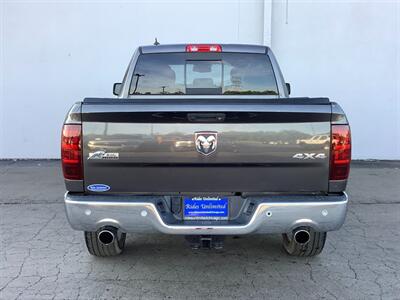 2014 RAM 1500 Big Horn - Photo 9 - Crest Hill, IL 60403
