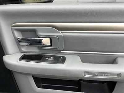 2014 RAM 1500 Big Horn   - Photo 35 - Crest Hill, IL 60403