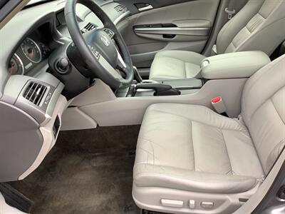 2009 Honda Accord EX-L V6 - Photo 11 - Crest Hill, IL 60403