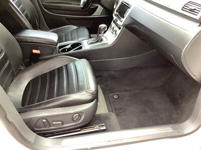 2013 Volkswagen CC Sport - Photo 28 - Crest Hill, IL 60403