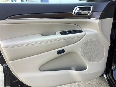 2015 Jeep Grand Cherokee Limited   - Photo 10 - Crest Hill, IL 60403