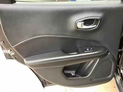 2019 Jeep Compass Altitude   - Photo 31 - Crest Hill, IL 60403