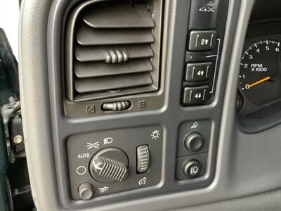 2004 Chevrolet Silverado 2500 Work Truck   - Photo 17 - Crest Hill, IL 60403
