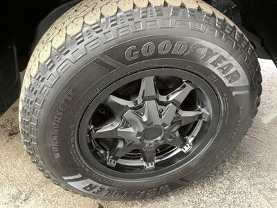 2004 Chevrolet Silverado 2500 Work Truck   - Photo 34 - Crest Hill, IL 60403