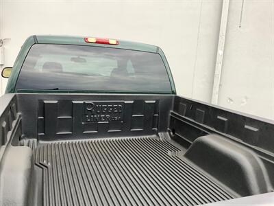 2004 Chevrolet Silverado 2500 Work Truck   - Photo 37 - Crest Hill, IL 60403