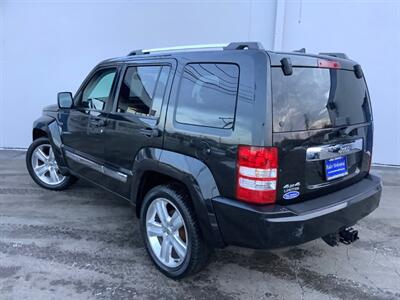 2012 Jeep Liberty Jet Edition   - Photo 8 - Crest Hill, IL 60403