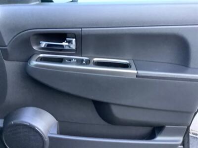 2012 Jeep Liberty Jet Edition   - Photo 29 - Crest Hill, IL 60403