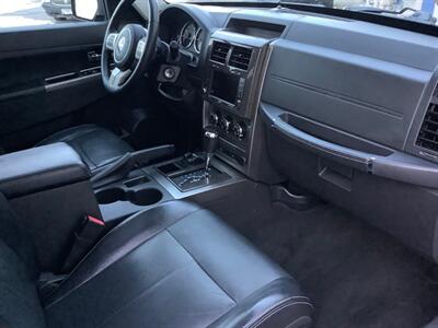 2012 Jeep Liberty Jet Edition   - Photo 32 - Crest Hill, IL 60403