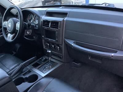 2012 Jeep Liberty Jet Edition   - Photo 33 - Crest Hill, IL 60403