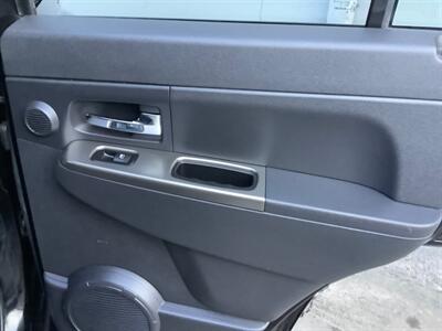 2012 Jeep Liberty Jet Edition   - Photo 27 - Crest Hill, IL 60403