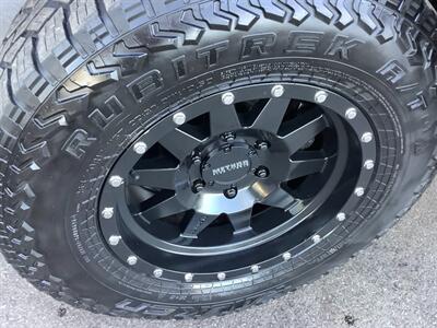 2014 Toyota 4Runner SR5   - Photo 42 - Crest Hill, IL 60403