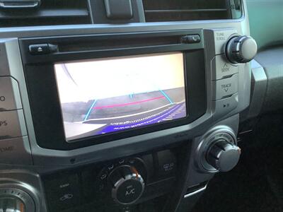 2014 Toyota 4Runner SR5   - Photo 13 - Crest Hill, IL 60403