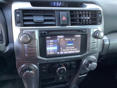 2014 Toyota 4Runner SR5   - Photo 22 - Crest Hill, IL 60403