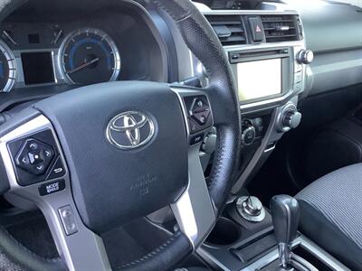 2014 Toyota 4Runner SR5   - Photo 26 - Crest Hill, IL 60403