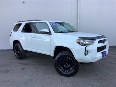 2014 Toyota 4Runner SR5   - Photo 11 - Crest Hill, IL 60403