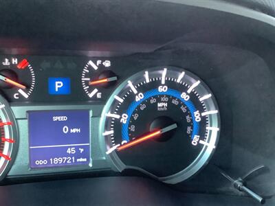 2014 Toyota 4Runner SR5   - Photo 25 - Crest Hill, IL 60403