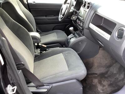 2014 Jeep Compass Sport - Photo 13 - Crest Hill, IL 60403