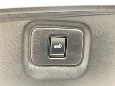 2017 Nissan Pathfinder Platinum - Photo 63 - Crest Hill, IL 60403