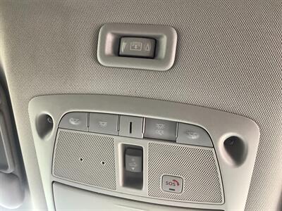 2017 Nissan Pathfinder Platinum - Photo 17 - Crest Hill, IL 60403