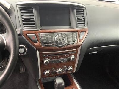 2017 Nissan Pathfinder Platinum - Photo 26 - Crest Hill, IL 60403