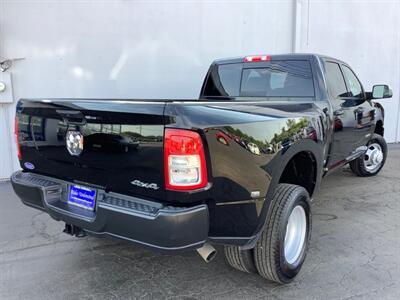 2022 RAM 3500 Tradesman   - Photo 6 - Crest Hill, IL 60403