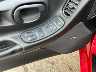 2004 Chevrolet Corvette - Photo 18 - Crest Hill, IL 60403
