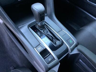 2017 Honda Civic LX - Photo 11 - Crest Hill, IL 60403