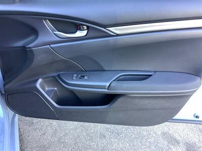 2017 Honda Civic LX - Photo 20 - Crest Hill, IL 60403
