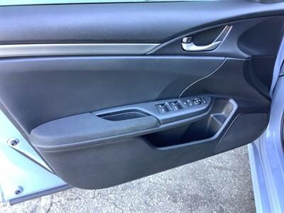 2017 Honda Civic LX - Photo 29 - Crest Hill, IL 60403