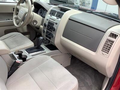 2010 Ford Escape XLT   - Photo 24 - Crest Hill, IL 60403