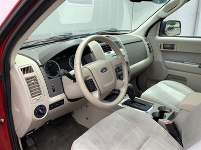 2010 Ford Escape XLT   - Photo 13 - Crest Hill, IL 60403