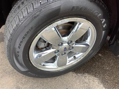2010 Ford Escape XLT   - Photo 34 - Crest Hill, IL 60403
