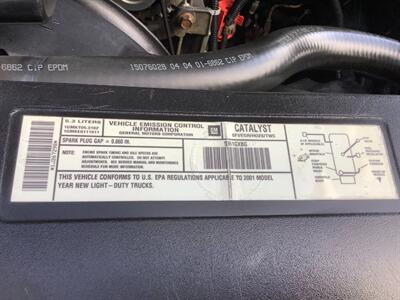 2001 Chevrolet Tahoe LS - Photo 46 - Crest Hill, IL 60403