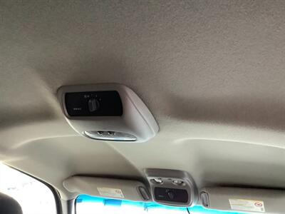 2001 Chevrolet Tahoe LS - Photo 14 - Crest Hill, IL 60403
