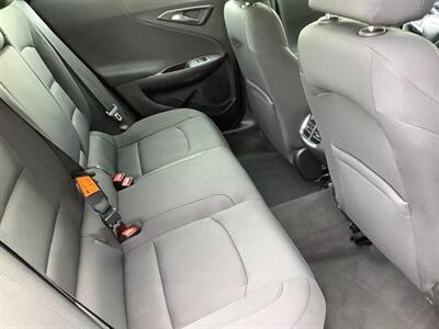 2018 Chevrolet Malibu LT   - Photo 26 - Crest Hill, IL 60403