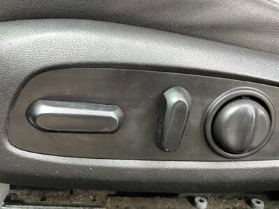 2018 Chevrolet Malibu LT   - Photo 13 - Crest Hill, IL 60403