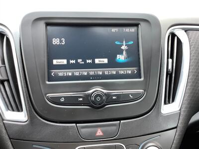 2018 Chevrolet Malibu LT   - Photo 19 - Crest Hill, IL 60403