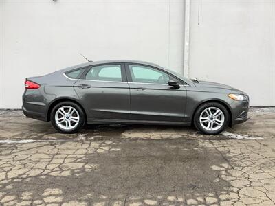 2018 Ford Fusion SE - Photo 9 - Crest Hill, IL 60403