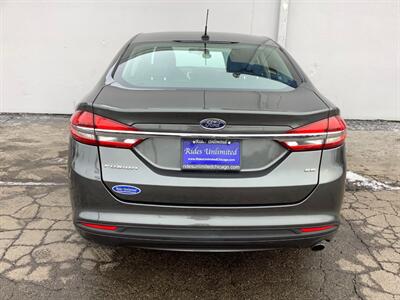 2018 Ford Fusion SE - Photo 6 - Crest Hill, IL 60403